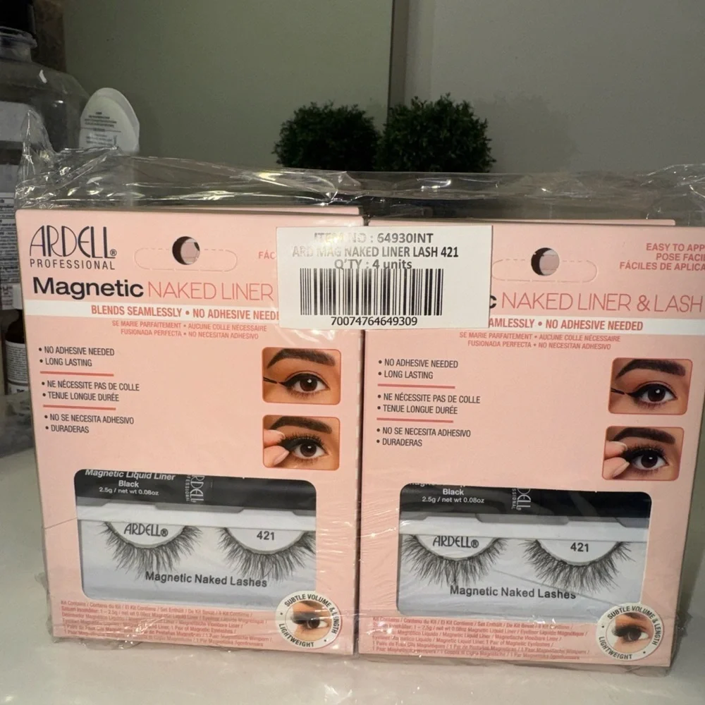 Bundle of 4 Ardell Magnetic Naked Liner and Lashes - Black Magnetic Strip - Picture 4 of 5